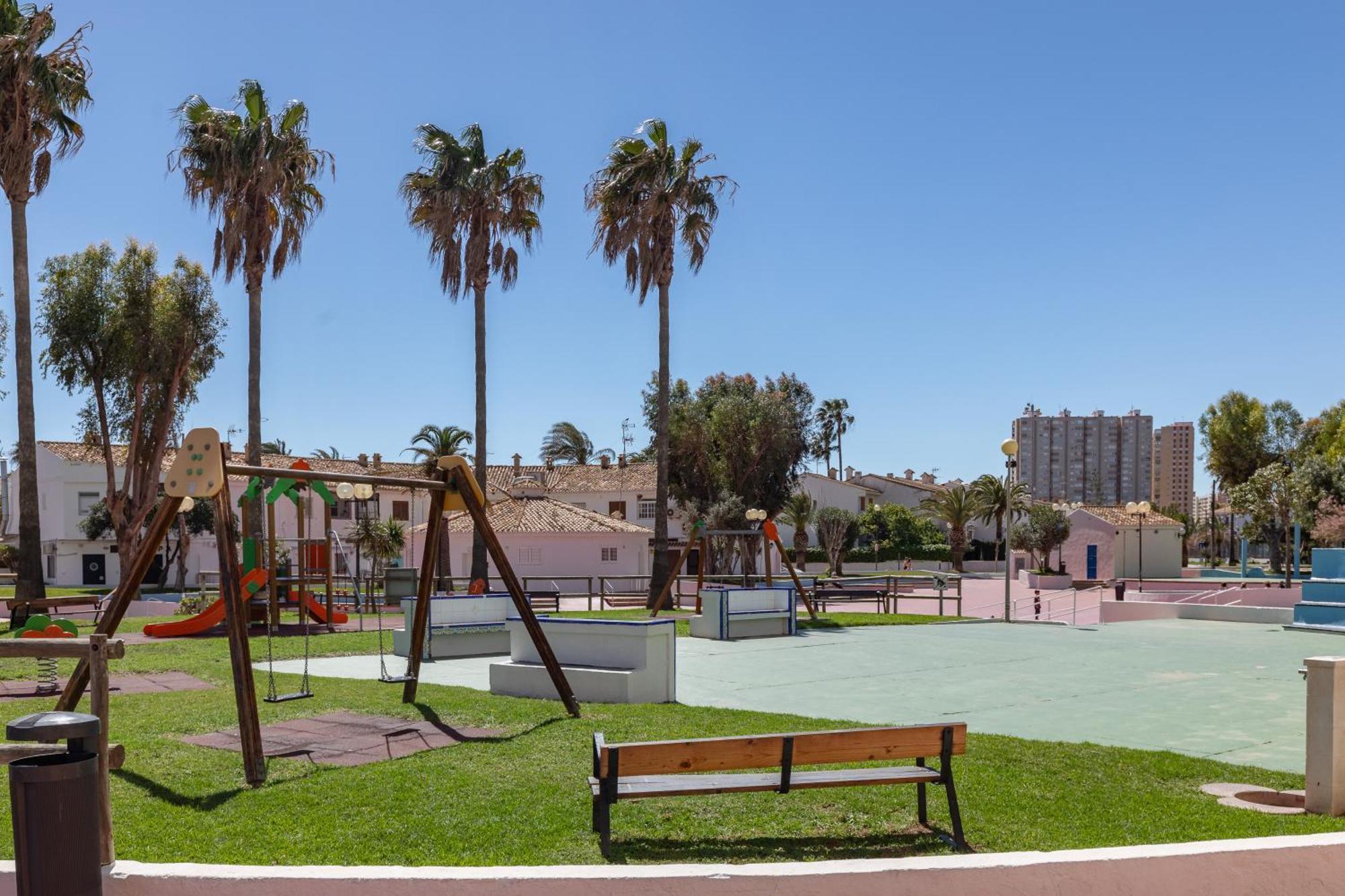 Platja Puig Lägenhet Valencia Exteriör bild